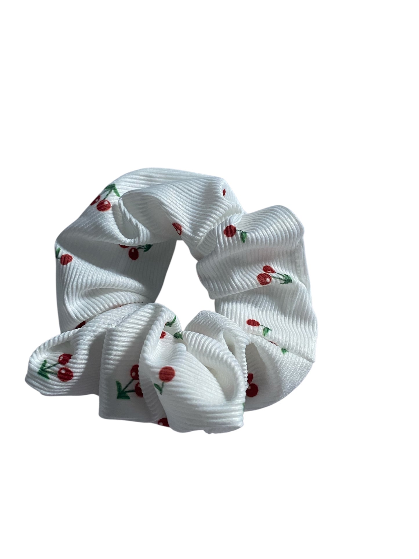 Scrunchies mit Kirschen